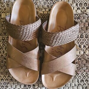 Blowfish Malibu Sandals.  Brown Sandals. Size 7.